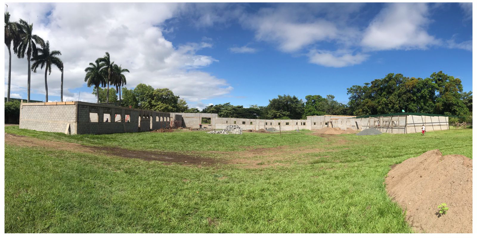 Présentation du  future école technique Santo Domingo De Guzman